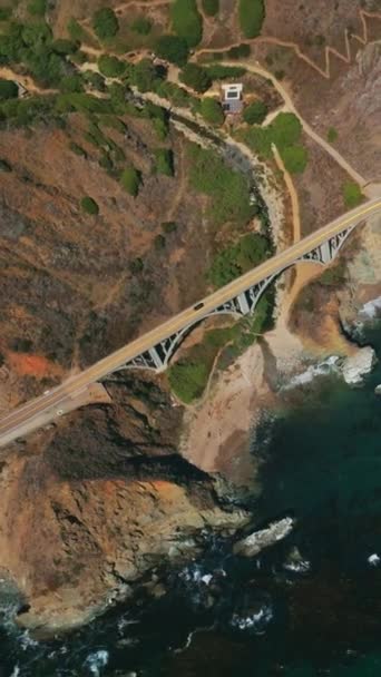 Stunning View Pacific Ocean California Coastline Highways Rocks Connected Bridge — Stock Video