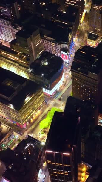 Zářící Budovy Pulzujícího New Yorku Městská Světla Krásné Metropole Noci — Stock video