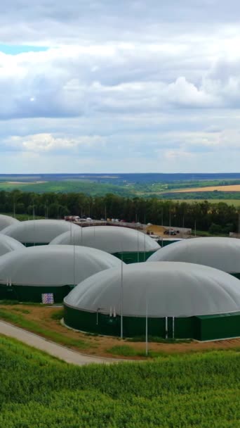 Biogazownia Kompleks Rolniczy Szklarniowy Produkcji Biogazu Składowanie Bio Zbiorniki Otoczone — Wideo stockowe
