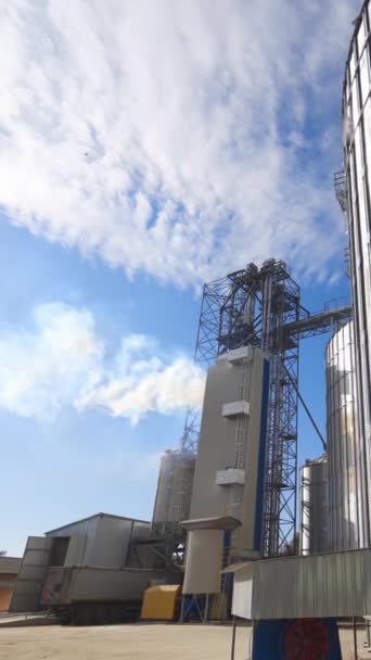 Металевий Зерновий Елеватор Зерновий Склад Вертикальне Відео — стокове відео