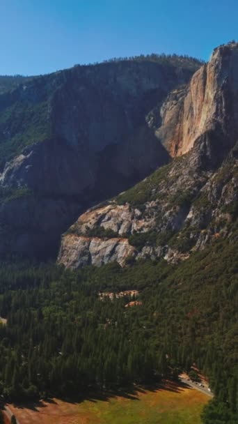 Fascinating Mountains Rays Bright Sun Amazing Beautiful Valley Foot Splendid — Stock Video