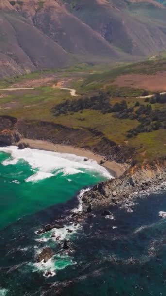 Litorale Roccioso Dell Oceano Pacifico Morro Bay California Usa Montagne — Video Stock