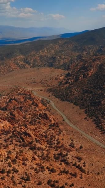 Lifeless Dry Mountainous Landscape Deserted Areas United States Empty Road — Stock Video