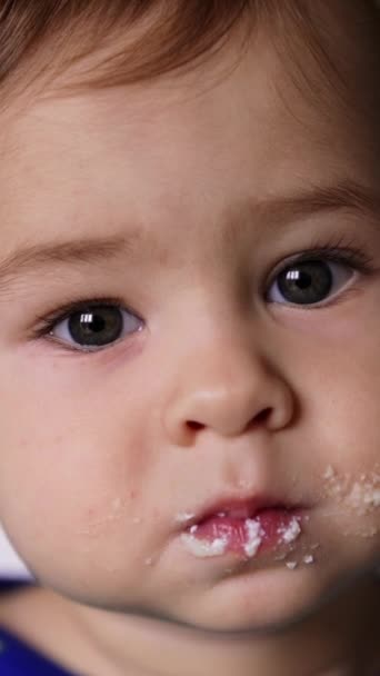 Sweet Adorable Baby Face Having Meals Portrait Adorable Caucasian Kid — Stock Video