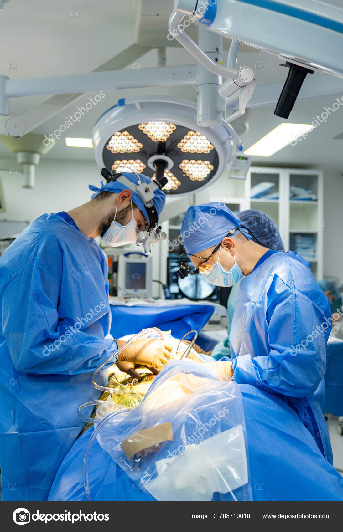 Surgery Assistant Working Operating Specialist Mask Portrait — Stock