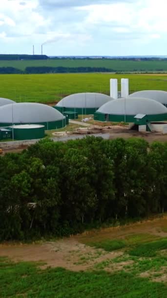 Moderna Agricoltura Biologica Sul Campo Stoccaggio Produzione Biogas Impianto Gas — Video Stock