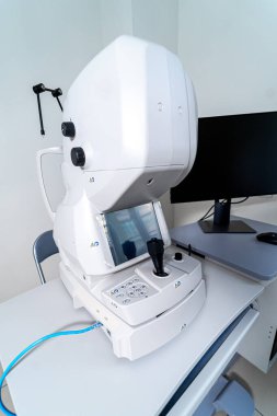 Biyoteknoloji laboratuvar analizi. Laboratuvar modern tıbbi mikroskop.