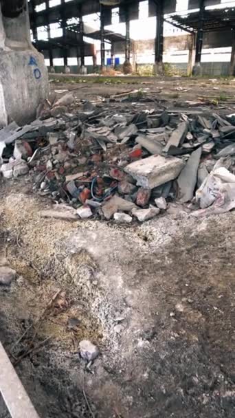 파괴되고 버려진 끼치는 철거를 오래된 비디오 — 비디오