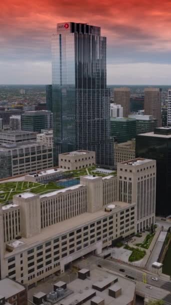 Ändlösa Chicago Stadsbild Kvällen Spegel Skyskrapa Sticker Från Metropol Arkitektur — Stockvideo