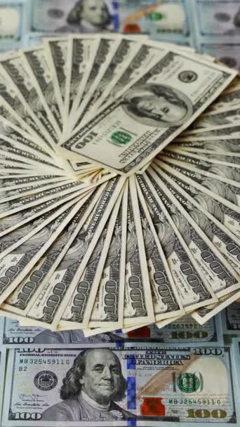 Банкноты Сто Долларов Американские Бумажные Деньги Стодолларовые Купюры Вращаются Кругу — стоковое видео