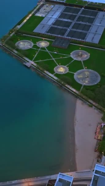 Mooie Groene Gebieden Pretpark Aan Waterkant Van Lake Michigan Fantastisch — Stockvideo