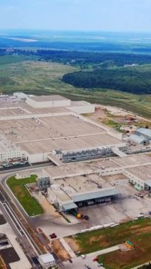 Modern endüstriyel fabrika dikey video görüntüsü