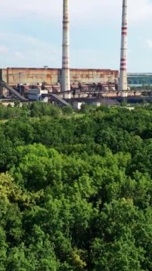 Endüstriyel alanın havadan görünüşü. Endüstriyel fabrikanın hava manzarası