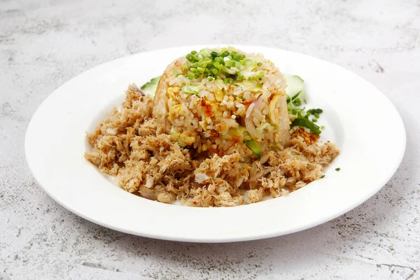 Фото Свежеприготовленной Тайской Кухни Названием Khao Pad Poo Жареный Рис — стоковое фото