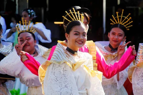 Antipolo City Filipiny Maja 2023 Uliczna Parada Uczestników Kolorowych Kostiumach — Zdjęcie stockowe