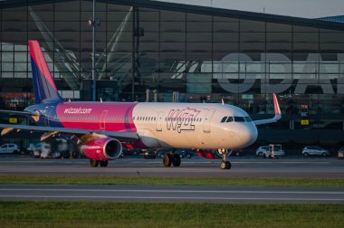 Wizz Air Macaristan - Macar düşük maliyetli havayolu.