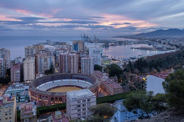 Malaga, İspanya - Şehrin manzarası.
