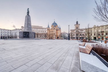 Lodz şehri - Özgürlük Meydanı manzarası.
