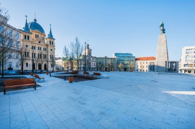 Lodz şehri - Özgürlük Meydanı manzarası.