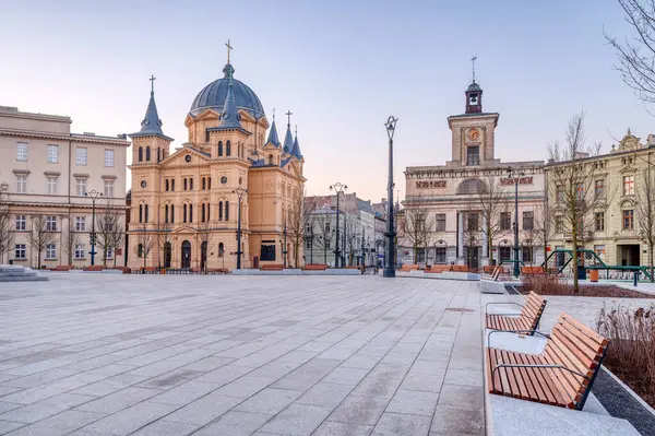 Lodz şehri - Özgürlük Meydanı manzarası.