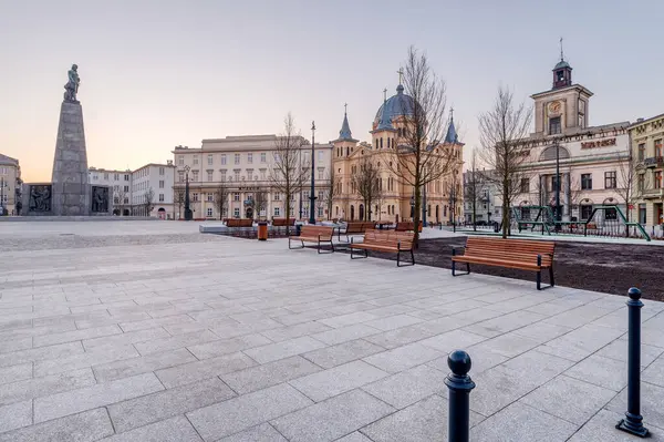 Lodz şehri - Özgürlük Meydanı manzarası.