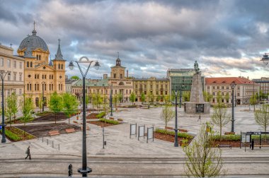 Lodz şehri - Özgürlük Meydanı manzarası.