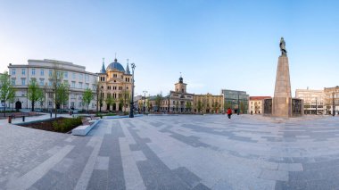 Lodz şehri - Özgürlük Meydanı manzarası.