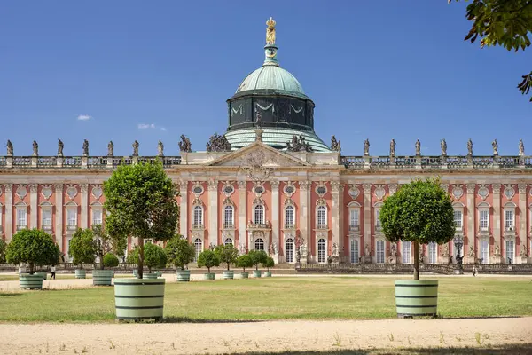 Yeni Saray (Neues Palais) Potsdam, Almanya.