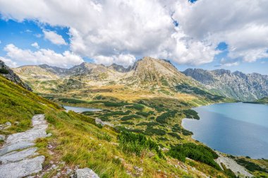 Beş Polonya Gölleri Vadisi - Tatra Dağları