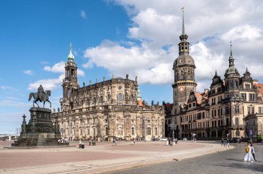 Almanya, Theaterplatz 'daki Dresden Katedrali
