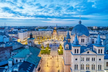Özgürlük Meydanı 'nın D-view şehri. Lodz, Polonya.
