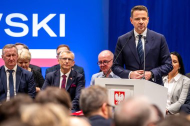 Varşova Belediye Başkanı Rafal Trzaskowski. Başkanlık için aday. Pabianice, 20 Aralık 2024, Polonya