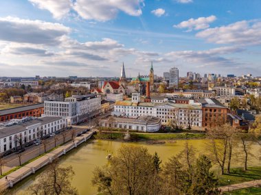 Polonya 'nın Lodz şehrinde. Beyaz Fabrika Görünümü.
