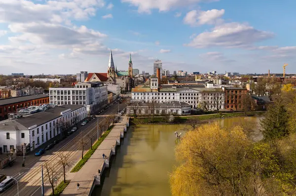 Tarihi Beyaz Fabrika Binası, Lodz, Polonya.
