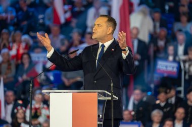 Karol Nawrocki. 2025 seçimlerinde Polonya Cumhuriyeti cumhurbaşkanlığı için aday gösterildi. Lodz, 27 Nisan 2024, Polonya