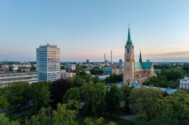 Lodz şehrinin panoraması - Katedral manzarası - Lodz, Polonya.