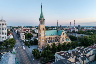 Lodz şehrinin panoraması - Katedral manzarası - Lodz, Polonya.
