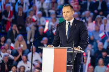 Karol Nawrocki. 2025 seçimlerinde Polonya Cumhuriyeti cumhurbaşkanlığı için aday gösterildi. Lodz, 27 Nisan 2024, Polonya