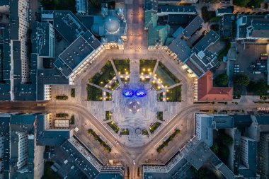 Lodz şehri, Özgürlük Meydanı manzarası. Lodz, Polonya.