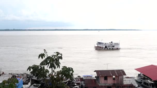 Манакапуру Амазонас Бразилія Листопада 2022 Року Пасажирський Човен Мандрівник Вниз — стокове відео