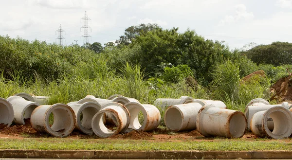 stock image Concrete pipe waiting to be laid in a Northwest neighborhood in Brasilia, Brazil