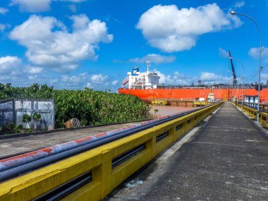 Belem, Para, Brezilya, 14 Ekim 2013 Belem 'deki Miramar Liman Terminali, Para Nehri üzerinde sıvılaştırılmış benzin ve petrol taşımacılığını yürüten.