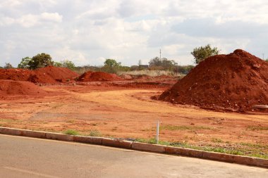 Brezilya 'nın kuzeybatı kesiminde Noroeste olarak bilinen yeni bir karayolu viyadük inşaatı