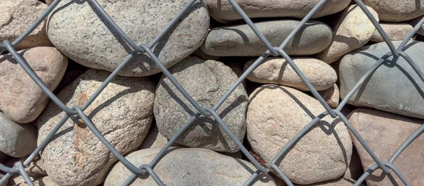 Kameny Kovovou Mřížkou Šablona Tapety Pro Mockup Clipart — Stock fotografie