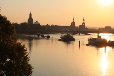 DRESDEN, ALMANY 18 Eylül 2024:. Yüksek kalite fotoğraf