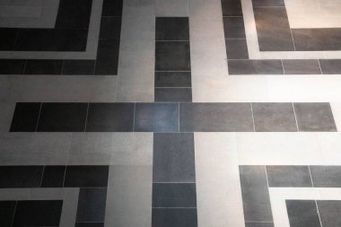  LEIPZIG, ALMANY - 19 AĞUSTOS 2018: Birleşmiş Milletler Muharebesi Anıtı 'nın içindeki geometrik desenli katın yakın çekimi. Yüksek kalite fotoğraf