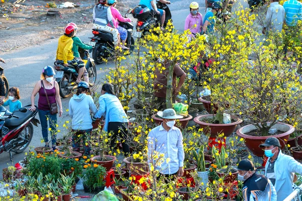 Місто Мін Єтнам Січня 2022 Року Бустл Купівлі Квітів Квітковому — стокове фото