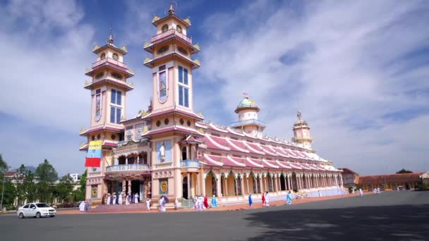 Tay Ninh Vietnam Diciembre 2021 Arquitectura Fuera Del Templo Sagrado — Vídeo de stock