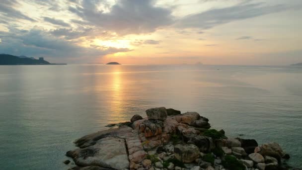 Landscape Sunrise Hon Chong Cape Nha Trang Vietnam Peaceful Place — Wideo stockowe