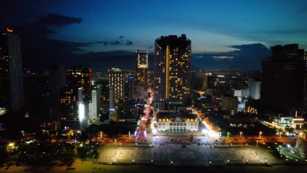 Die Küstenstadt Nha Trang Vietnam Bei Nacht Von Oben Gesehen — Stockvideo